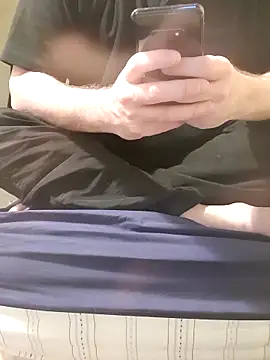 nofacewanker online show from 04/15/26, 07:58