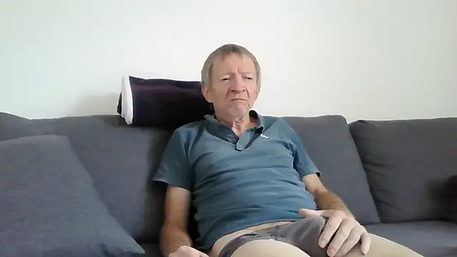naturiste974 online show from 05/14/26, 10:23