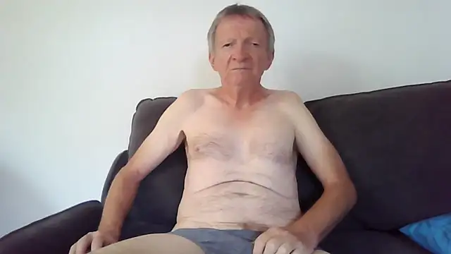 naturiste974 online show from 02/23/26, 07:53