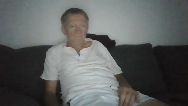 naturiste974 online show from 06/16/26, 07:58