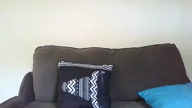 Snapshot of naturiste974 chatting on 11/28/25, 08:47 naturiste974 online show from 11/28/25, 08:47