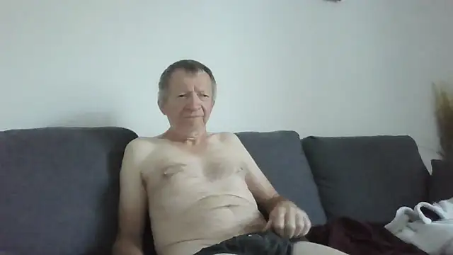 naturiste974 online show from 04/30/26, 05:36