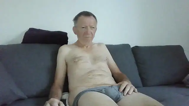 naturiste974 online show from 05/28/26, 04:53