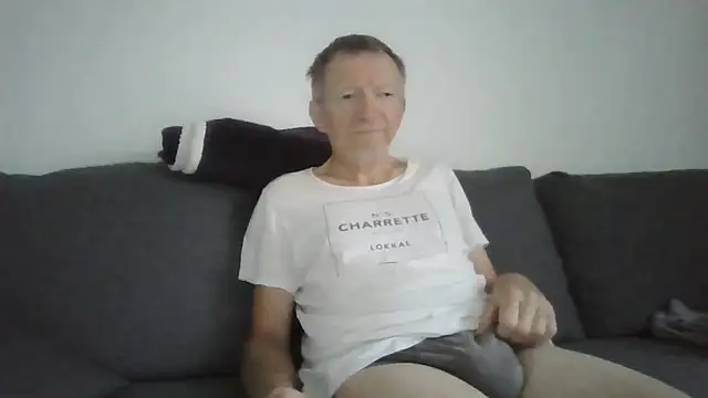naturiste974 online show from 06/10/26, 04:46