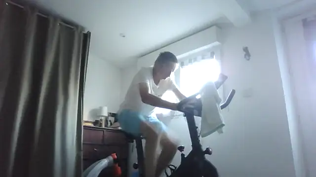 naturiste974 online show from 04/15/26, 05:57