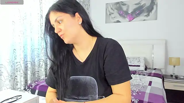 Snapshot of MyaBigBoobs chatting on 01/18/25, 01:08 MyaBigBoobs online show from 01/18/25, 01:08