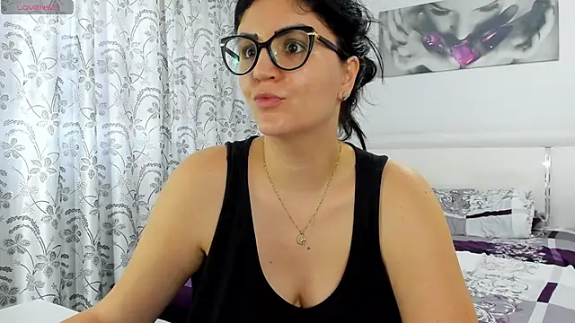 Snapshot of MyaBigBoobs chatting on 01/20/25, 02:14 MyaBigBoobs online show from 01/20/25, 02:14