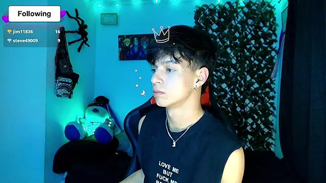Snapshot of twink_sebas_ chatting on 02/11/25, 05:16 twink sebas online show from 02/11/25, 05:16