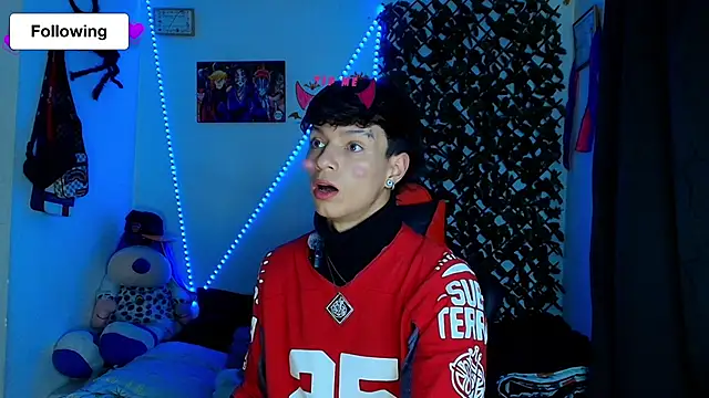 Snapshot of twink_sebas_ chatting on 02/26/25, 04:19 twink sebas online show from 02/26/25, 04:19