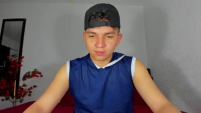 Danielbluestar online show from 02/26/25, 05:42