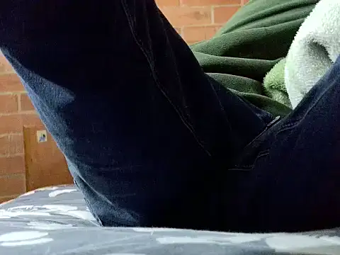 johan70sexy online show from 06/04/26, 04:17