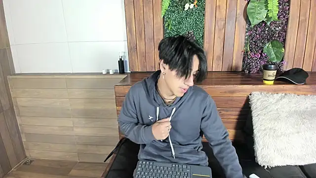 Andy Joy  online show from 04/15/26, 11:49