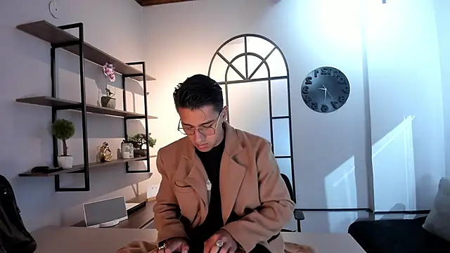 Snapshot of Andy_Joy_ chatting on 09/28/25, 10:33 Andy Joy online show from 09/28/25, 10:33