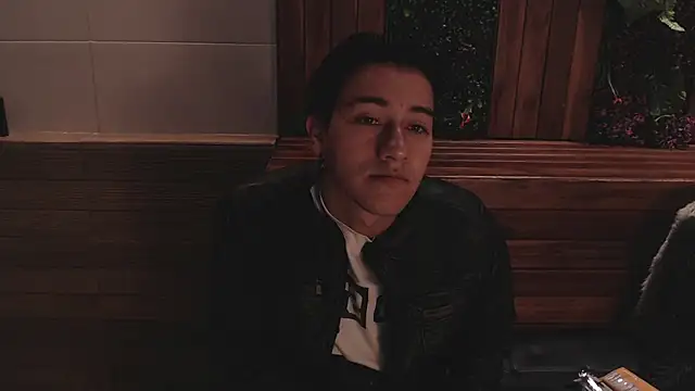 Snapshot of Andy_Joy_ chatting on 10/26/25, 11:10 Andy Joy online show from 10/26/25, 11:10