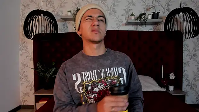 Snapshot of Andy_Joy_ chatting on 01/13/26, 11:36 Andy Joy online show from 01/13/26, 11:36