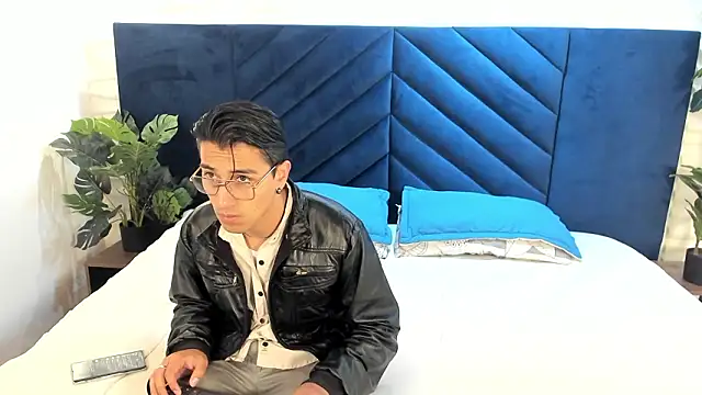 Andy Joy  online show from 03/27/26, 11:44