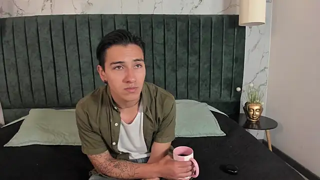 Andy Joy  online show from 04/04/26, 11:50