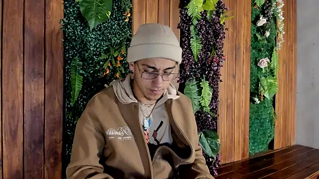 Snapshot of Andy_Joy_ chatting on 01/19/26, 11:14 Andy Joy online show from 01/19/26, 11:14