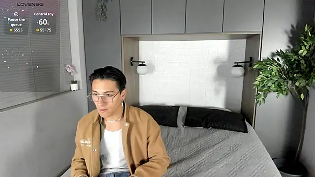Andy Joy  online show from 05/10/26, 11:03