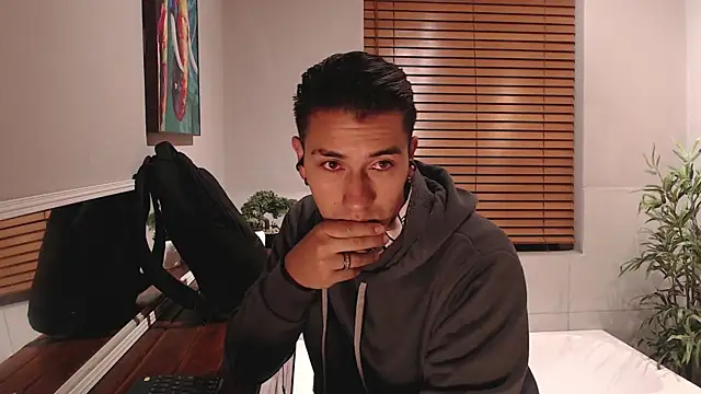 Snapshot of Andy_Joy_ chatting on 01/12/26, 11:17 Andy Joy online show from 01/12/26, 11:17