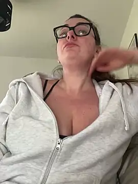 Miss Stassi online show from 01/26/25, 01:58