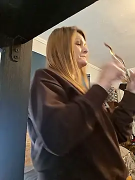 skyeb0787 online show from 01/18/26, 02:31