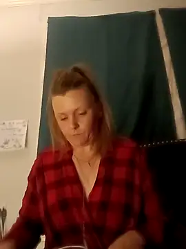 skyeb0787 online show from 01/15/25, 11:43