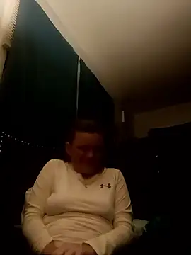 skyeb0787 online show from 12/03/24, 07:49