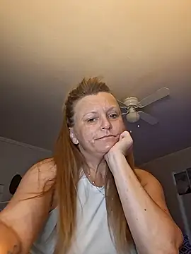 skyeb0787 online show from 10/19/25, 12:19