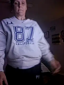 skyeb0787 online show from 04/07/26, 07:32