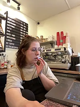 cinnabon  online show from 04/28/26, 09:35