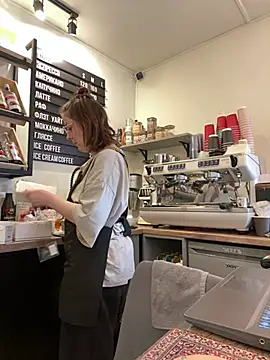 cinnabon  online show from 04/29/26, 09:13