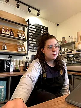cinnabon  online show from 10/04/25, 10:39