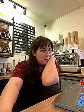 cinnabon  online show from 10/13/25, 01:23