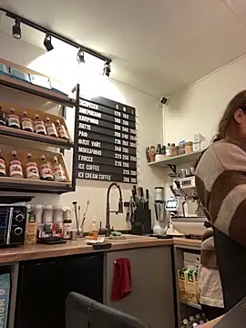 cinnabon  online show from 11/18/25, 11:57