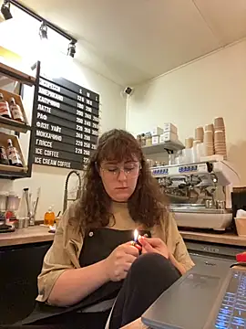 cinnabon  online show from 11/07/25, 03:38