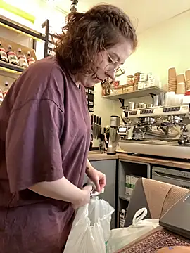 cinnabon  online show from 05/11/26, 10:38