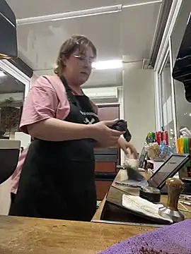 cinnabon  online show from 03/12/25, 06:43