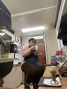 cinnabon  online show from 02/16/25, 03:27