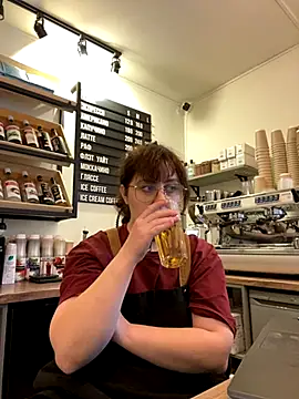 cinnabon  online show from 10/27/25, 11:33