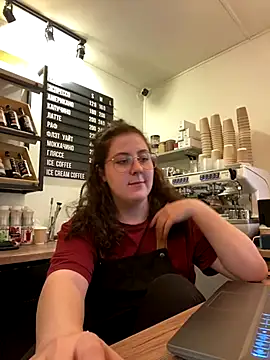 cinnabon  online show from 10/10/25, 12:39