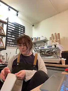 cinnabon  online show from 11/20/25, 12:39