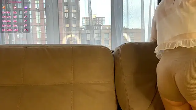 LindaFarmer online show from 11/04/25, 04:05