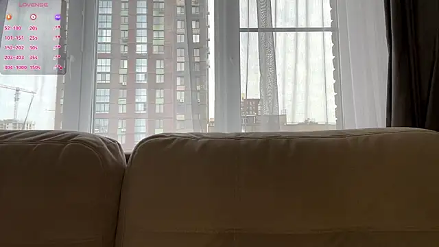 LindaFarmer online show from 09/17/25, 04:25