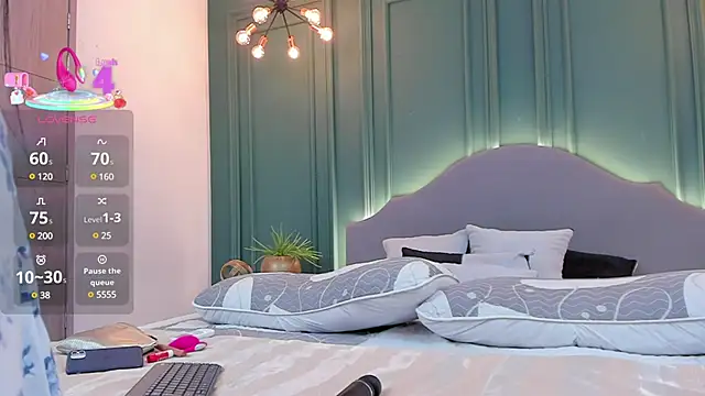 rubyhill 2711 online show from 03/23/25, 02:48