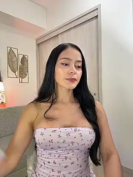 rubyhill 2711 online show from 04/22/26, 11:11
