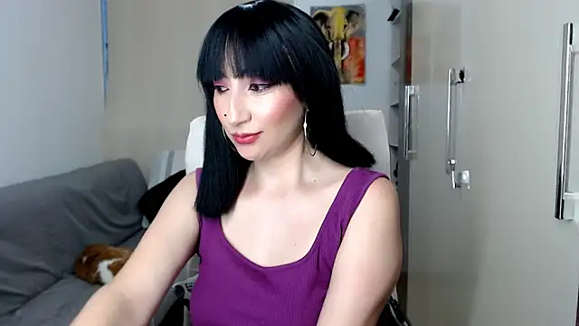 Snapshot of Laura-pervert chatting on 10/30/25, 10:39 Laura-pervert online show from 10/30/25, 10:39