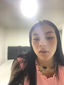emily 22x online show from 10/04/25, 12:39