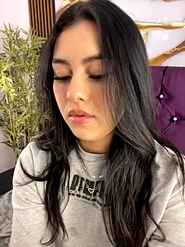 emily 22x online show from 09/12/25, 09:36