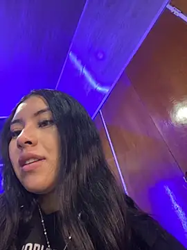 emily 22x online show from 09/22/25, 10:27
